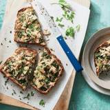 'CSIRO Low-Carb Diabetes Every Day' cookbook: Cheesy Tuna and Pesto Toastie recipe picture.