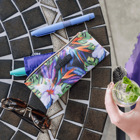 FRIO Two Cooling Wallet Tropical