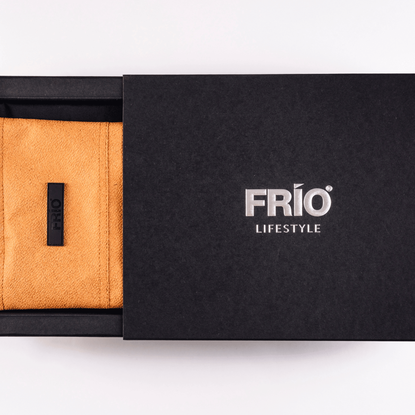 FRIO Five Cooling Wallet Tan